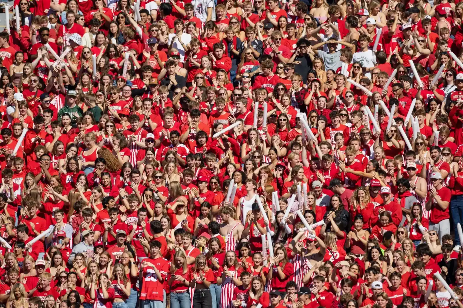 Red out crowd
