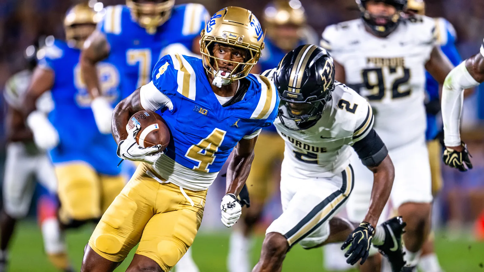 Semaj Morgan runs toward the endzone after catching a pass